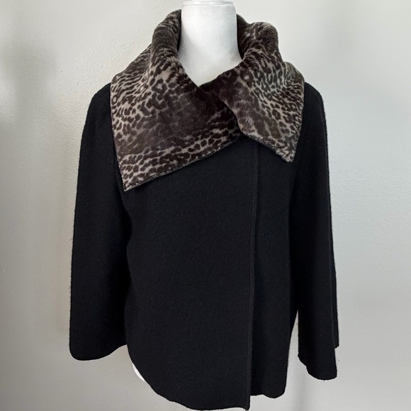 Peck & Peck Collection 100% wool Black Jacket Cape With Faux Fur Collar Sz Large - Picture 1 of 8